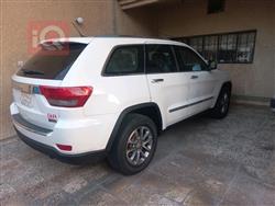 جیپ گراند شیرۆکی